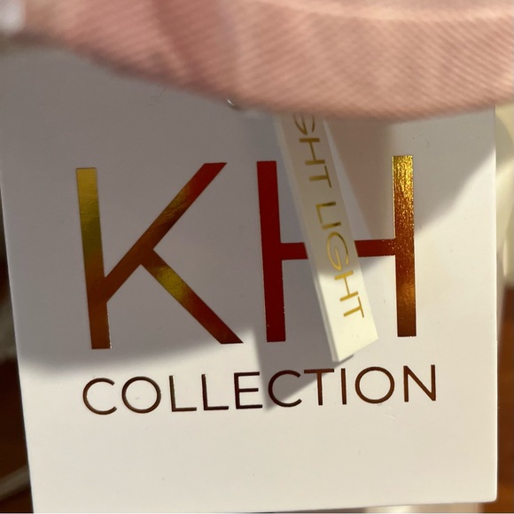 NWT- KH Collection Coquette Ceramic Heart Cut-Out Table Lamp Plus Nightlight - Picture 10 of 10